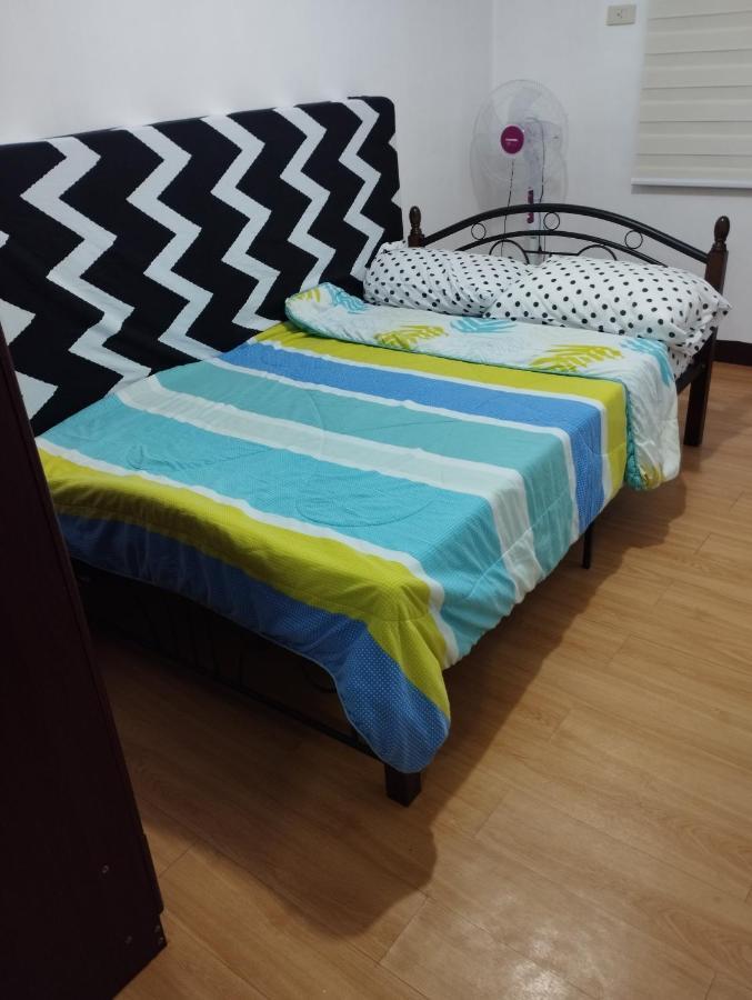 Staycation At Urban Deca Homes Marilao מראה חיצוני תמונה
